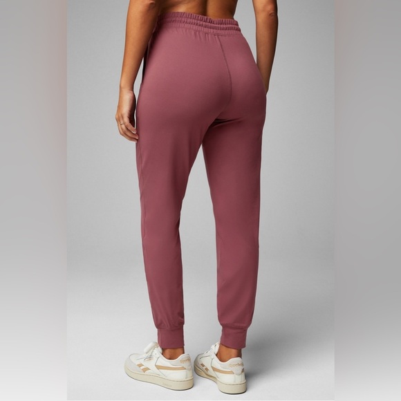 Fabletics High-Waisted Performance Joggers Size Small - Picture 2 of 13